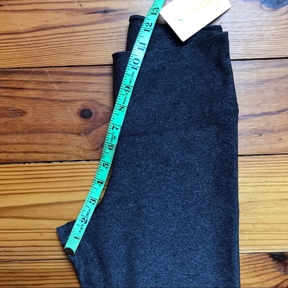 Nike Dri Fit Heather Grey Recycled Material Leggings, EUC, S - Picture 9 of 11